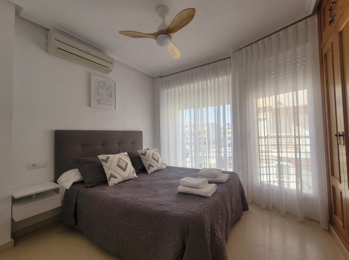 Adosado Con Piscina Al Lado De La Playa Holiday home